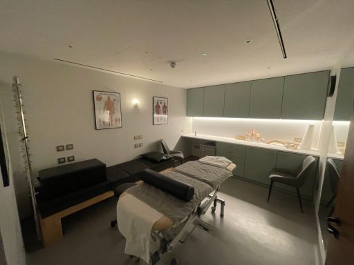 Therapy Room 1 at Hooke